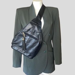 Vintage rosetti one strap backpack purse